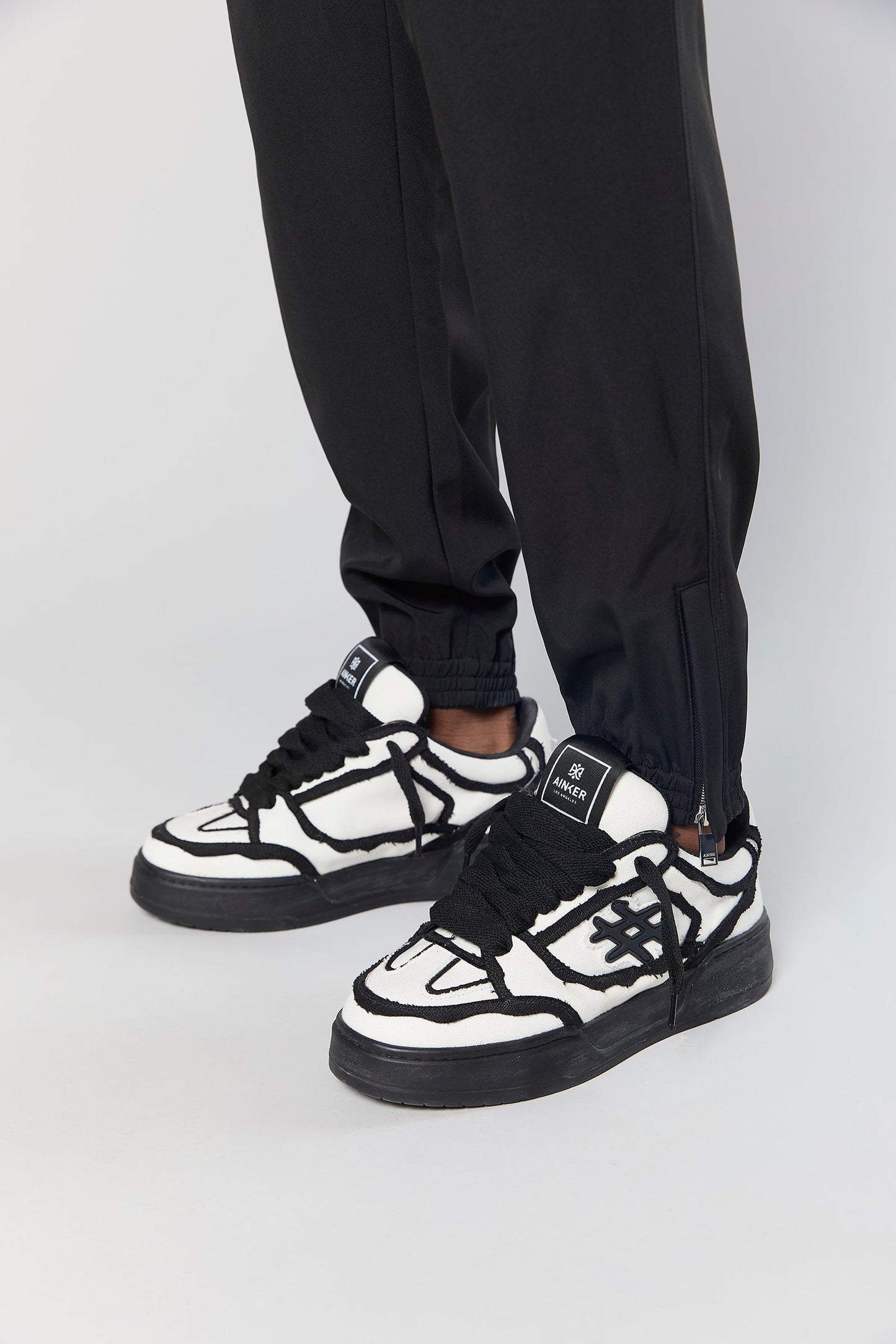 Jogger 831 Black Pants