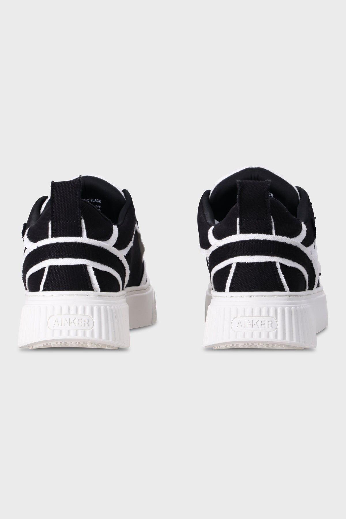 Star Line Canvas Black/White