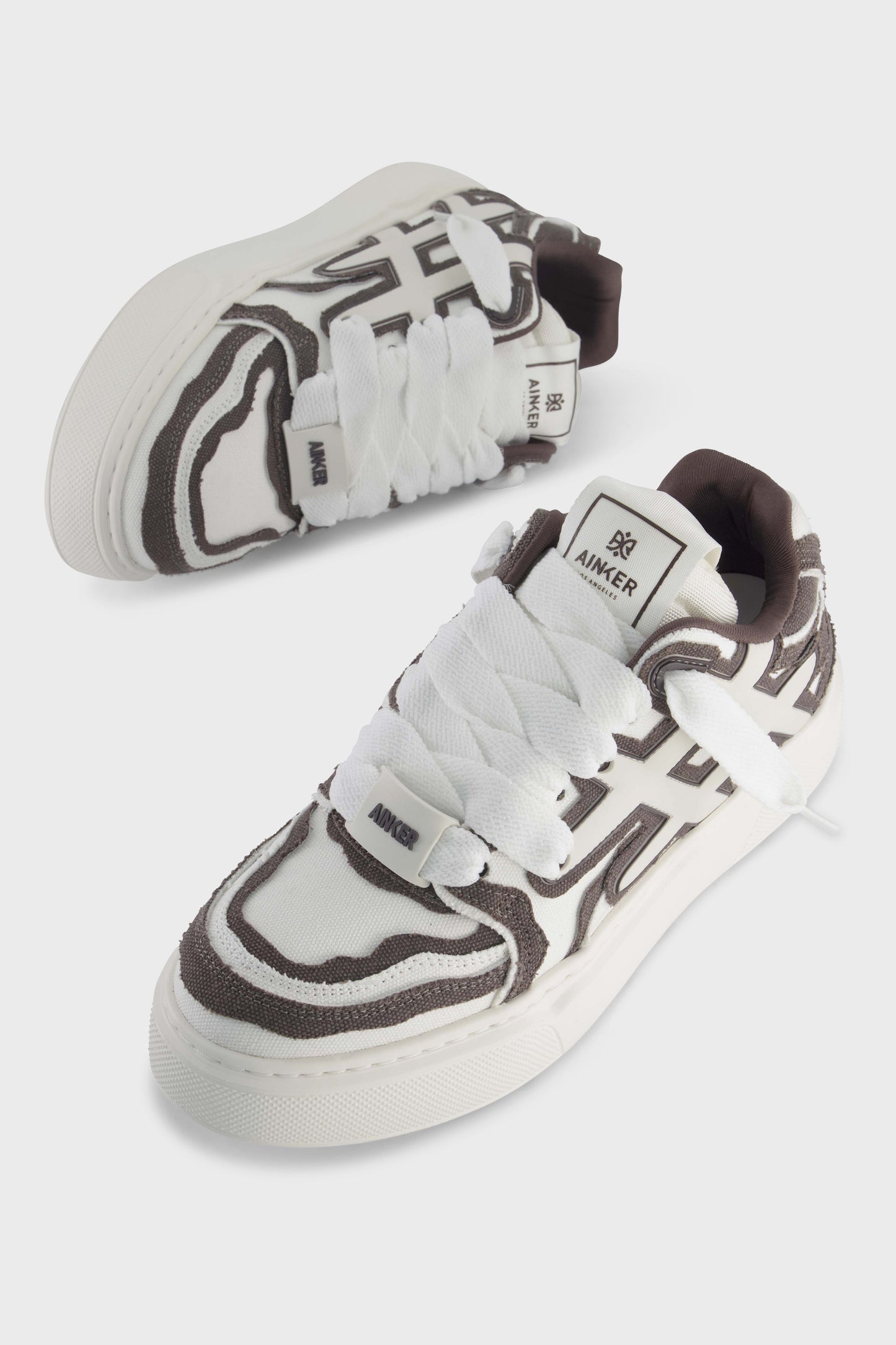 Backdoor Canvas White Mocha