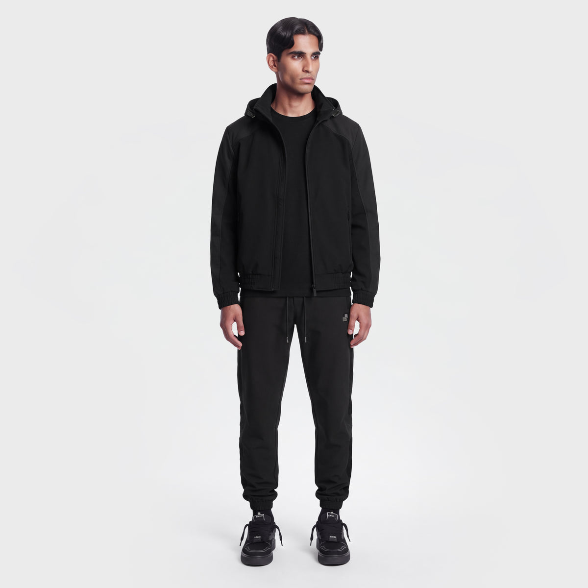 1105 Black Jacket