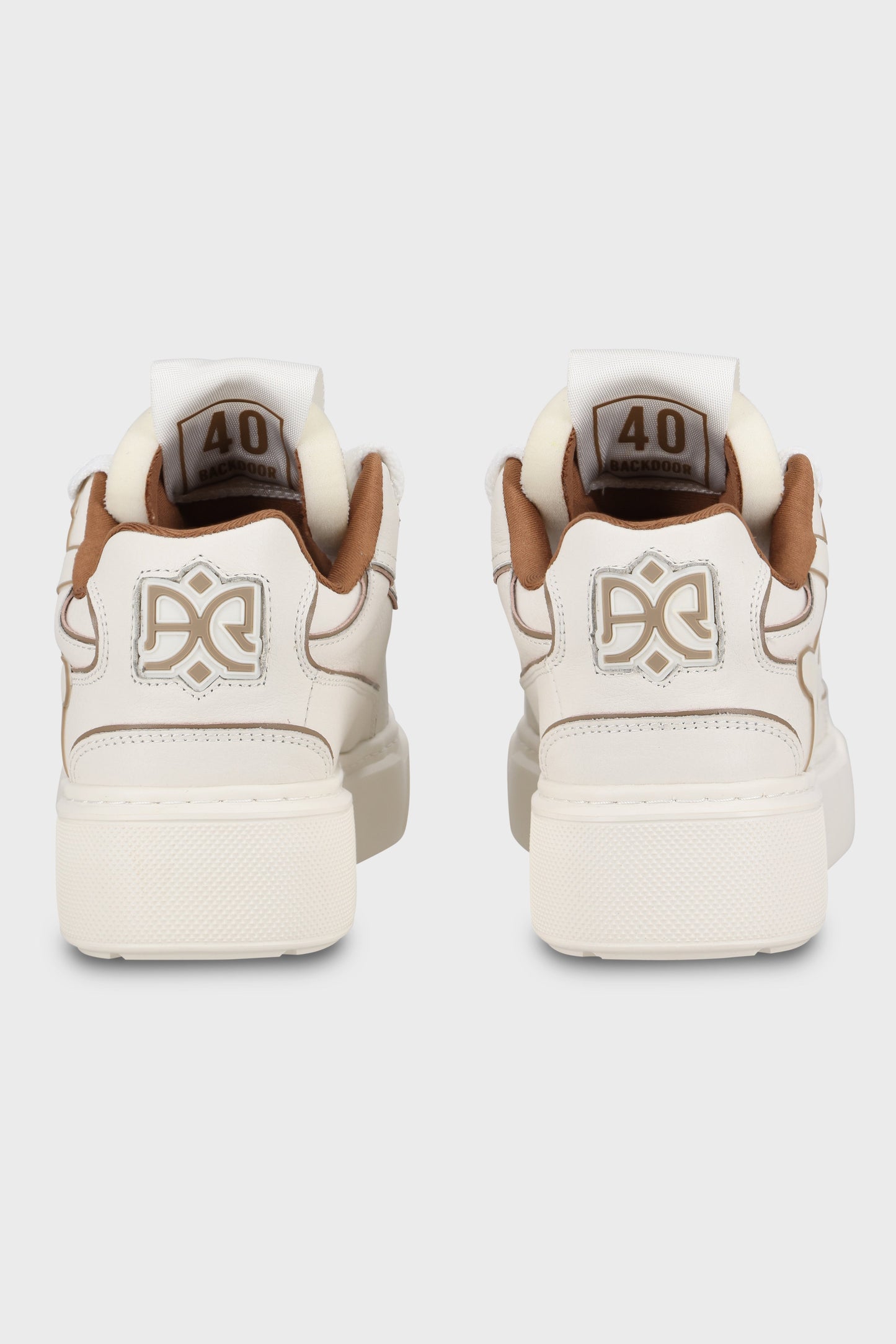 Backdoor Leather White Mocha