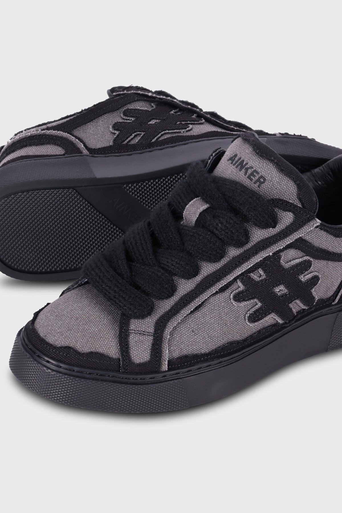 Pivot Gray Canvas