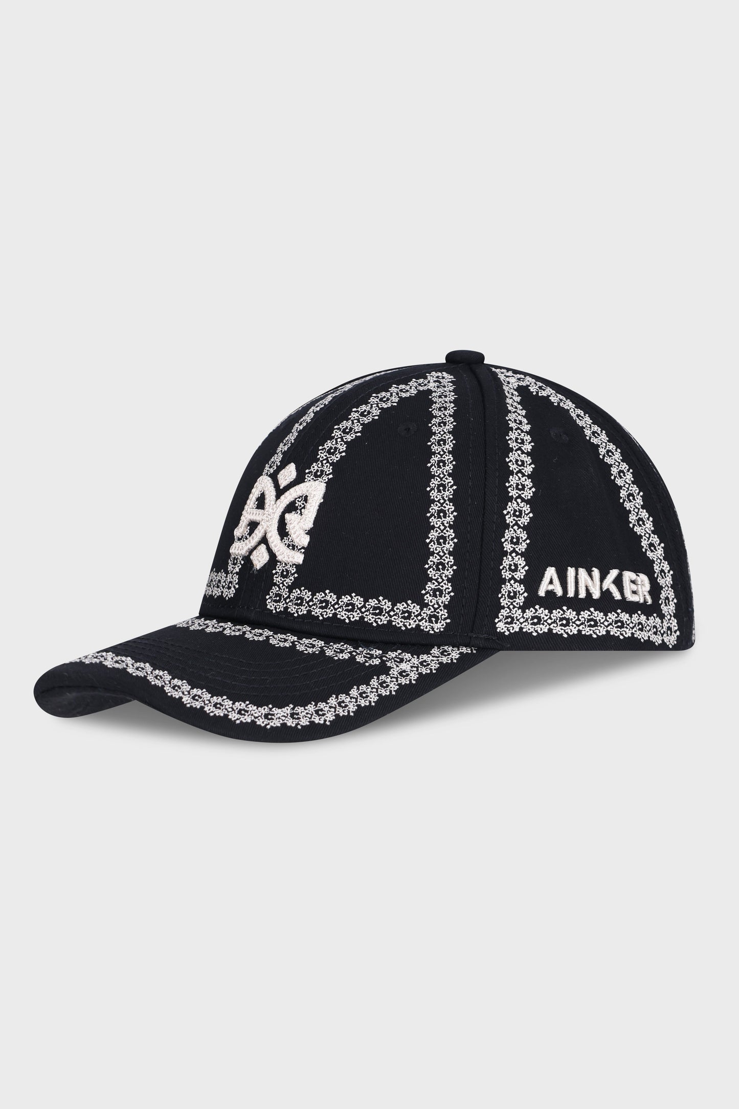 850 Black/White Hat