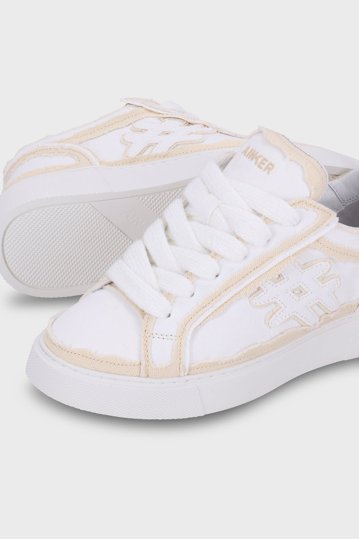 Pivot Off White Canvas