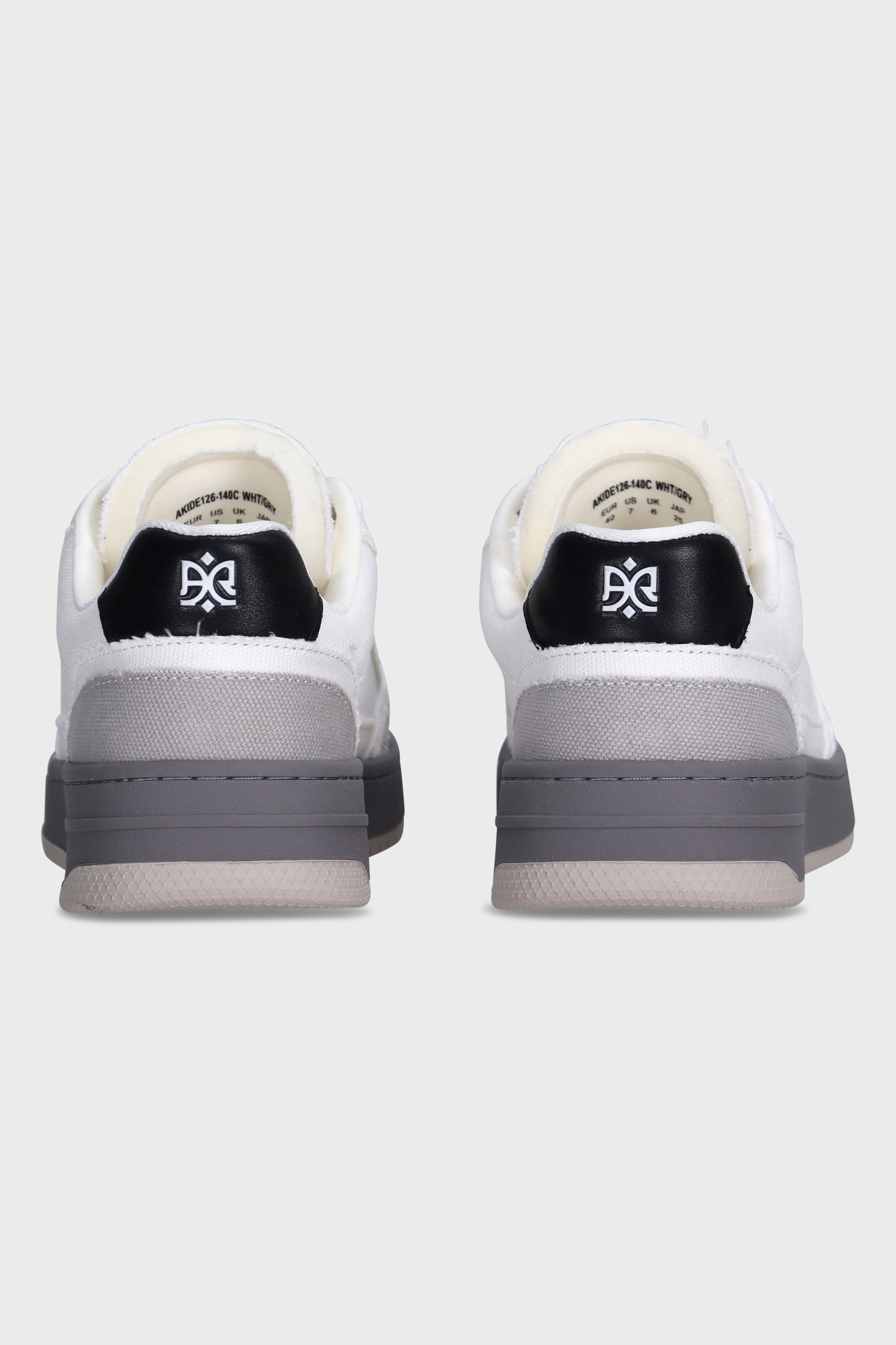 Slide Canvas White Gray