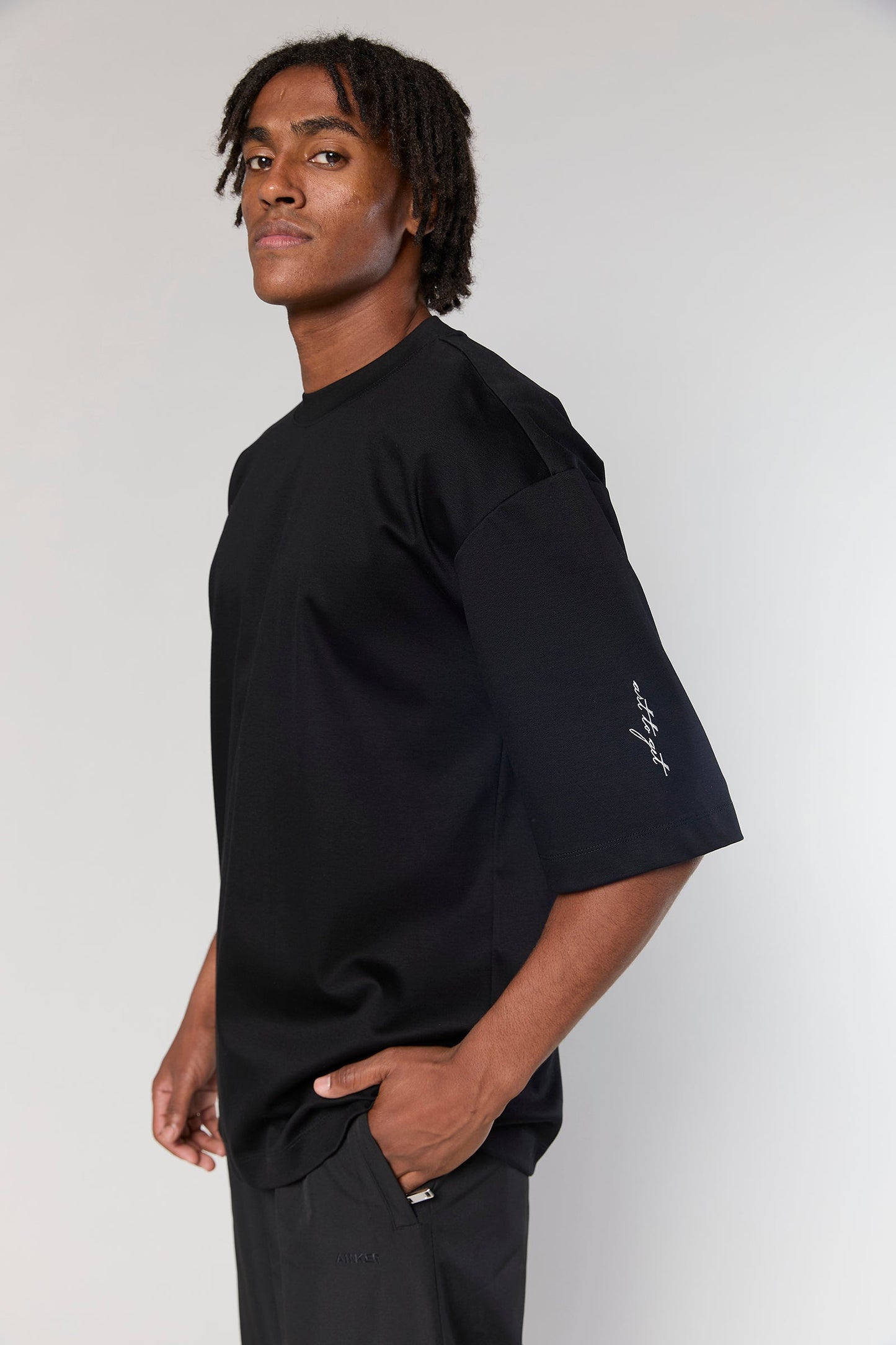 Mercerized 858 Black T-Shirt