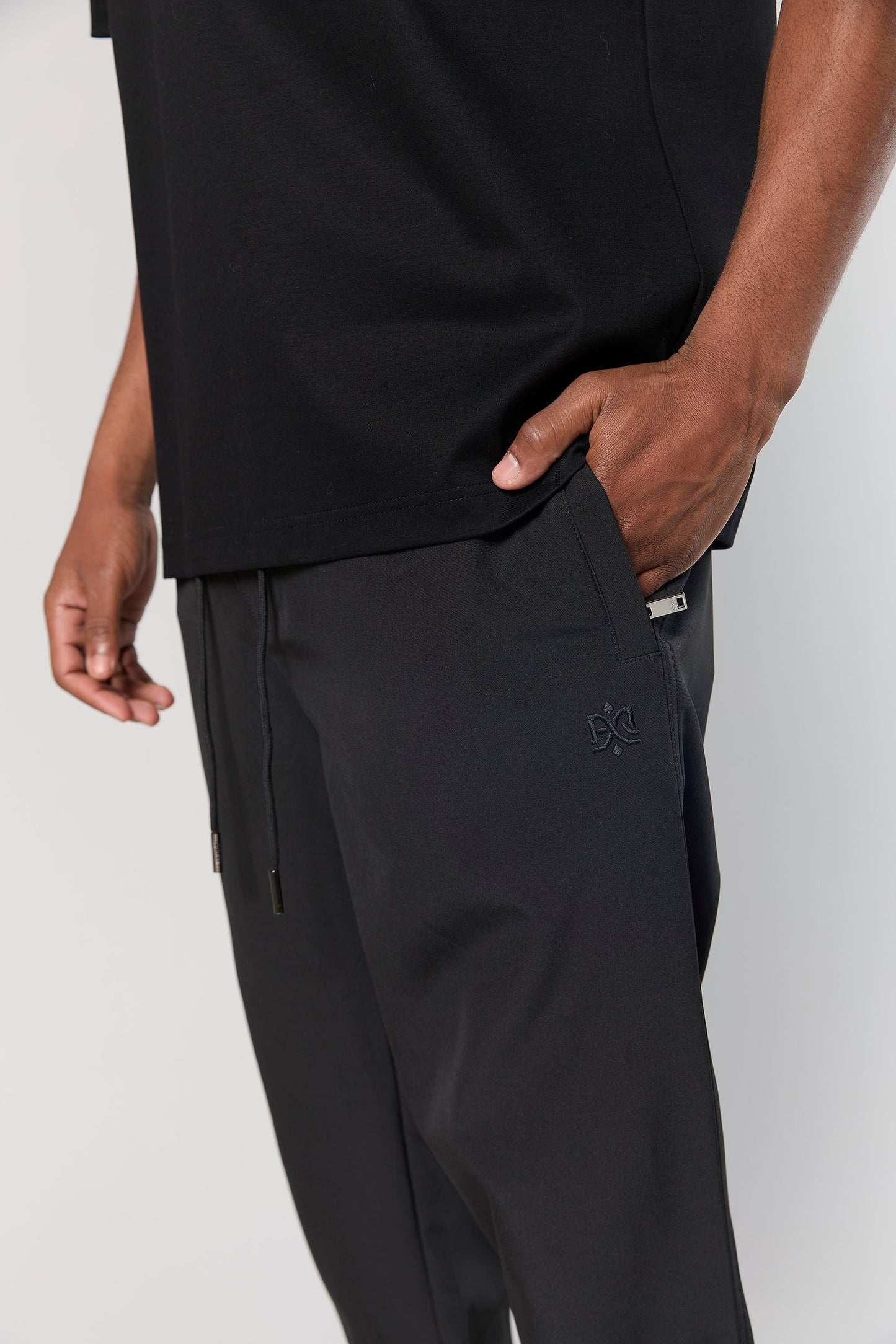 Jogger 831 Black Pants