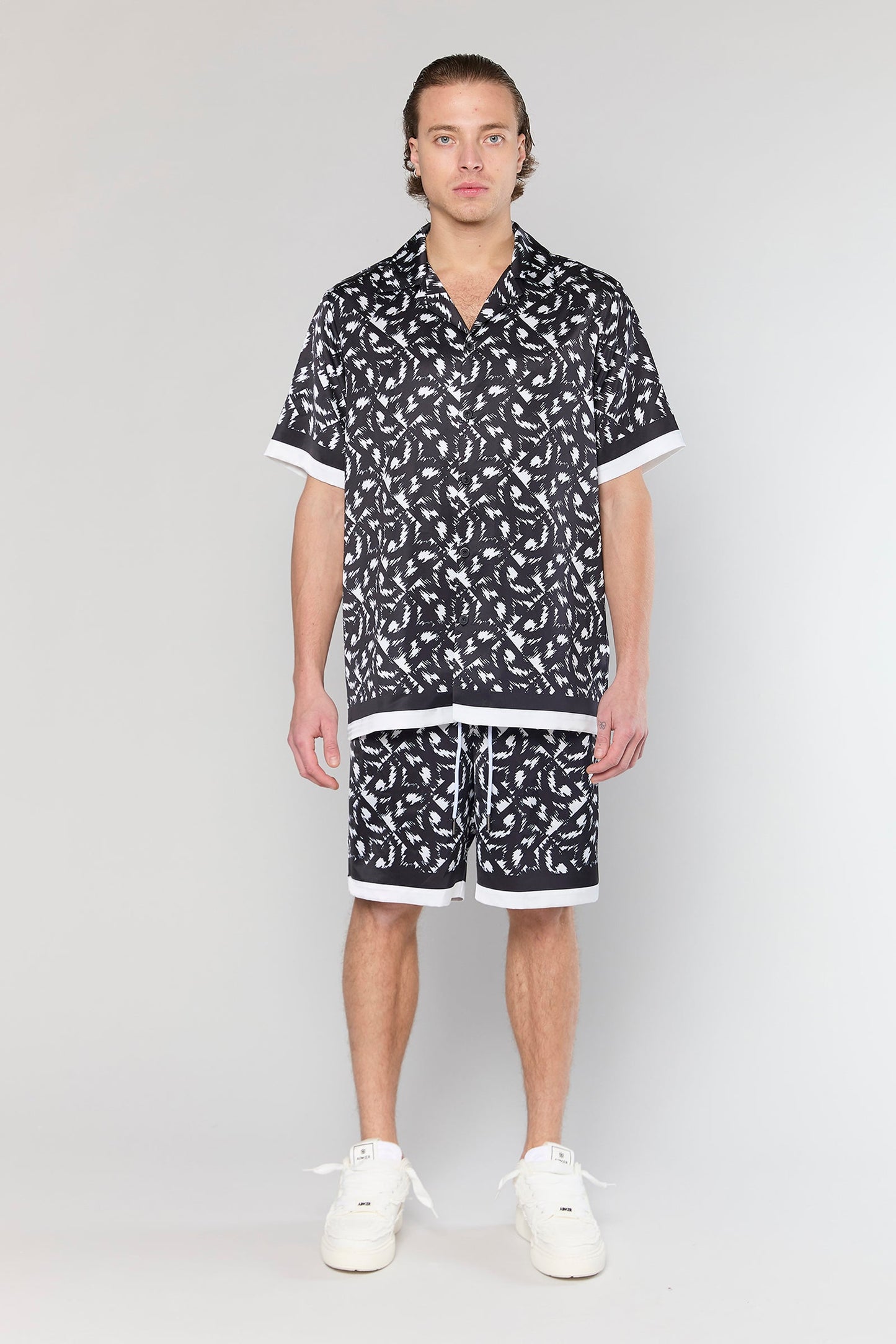 Satin 839 Black Short