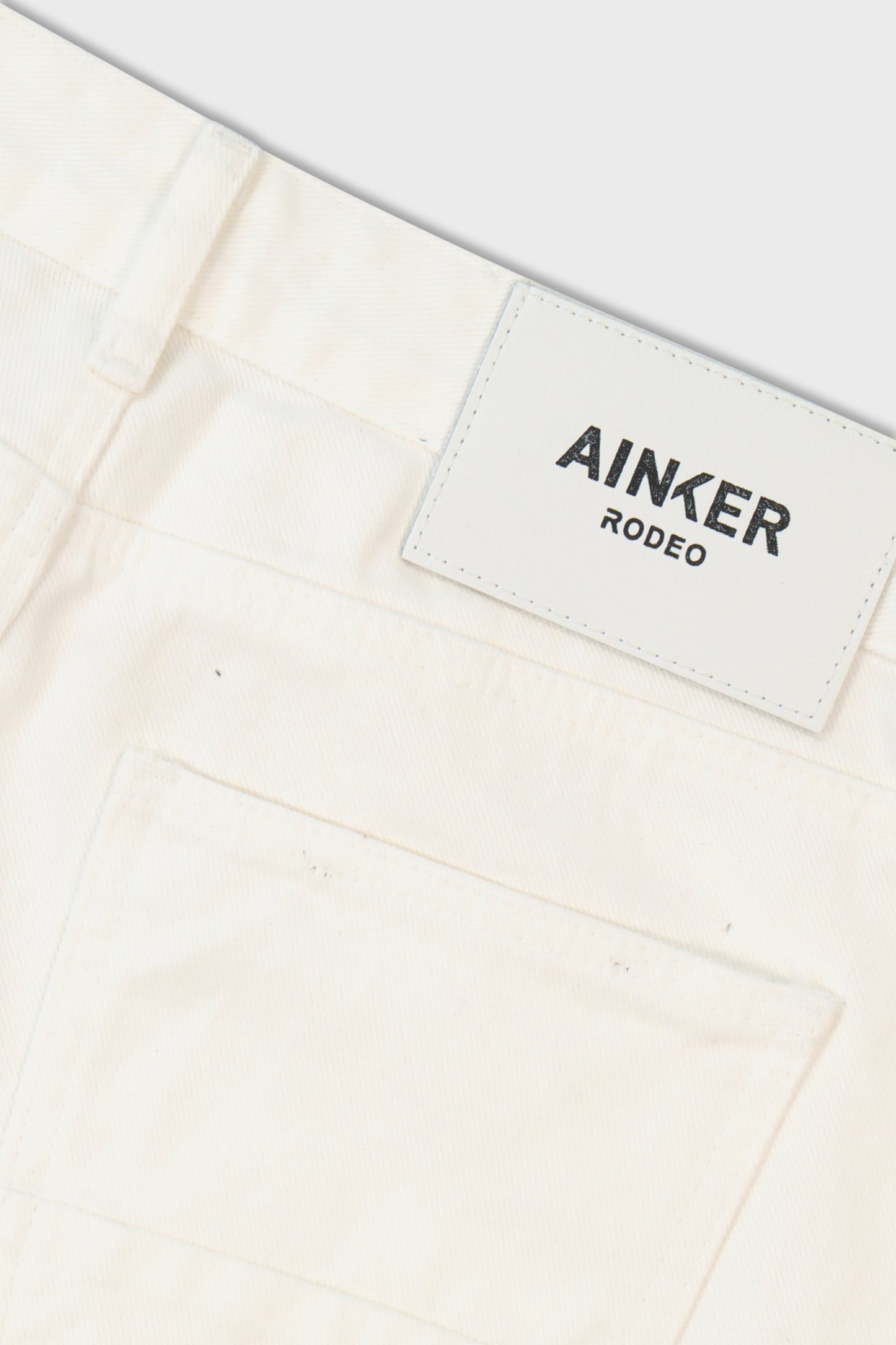 Rodeo White 380 Regular Fit Jeans