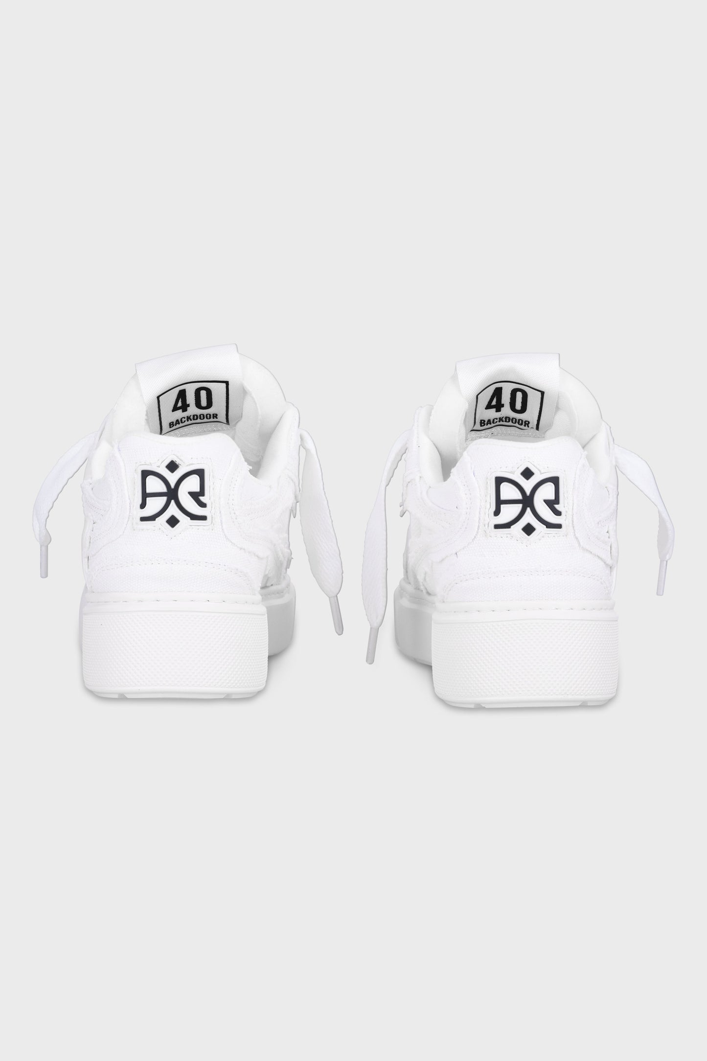 Backdoor Canvas White