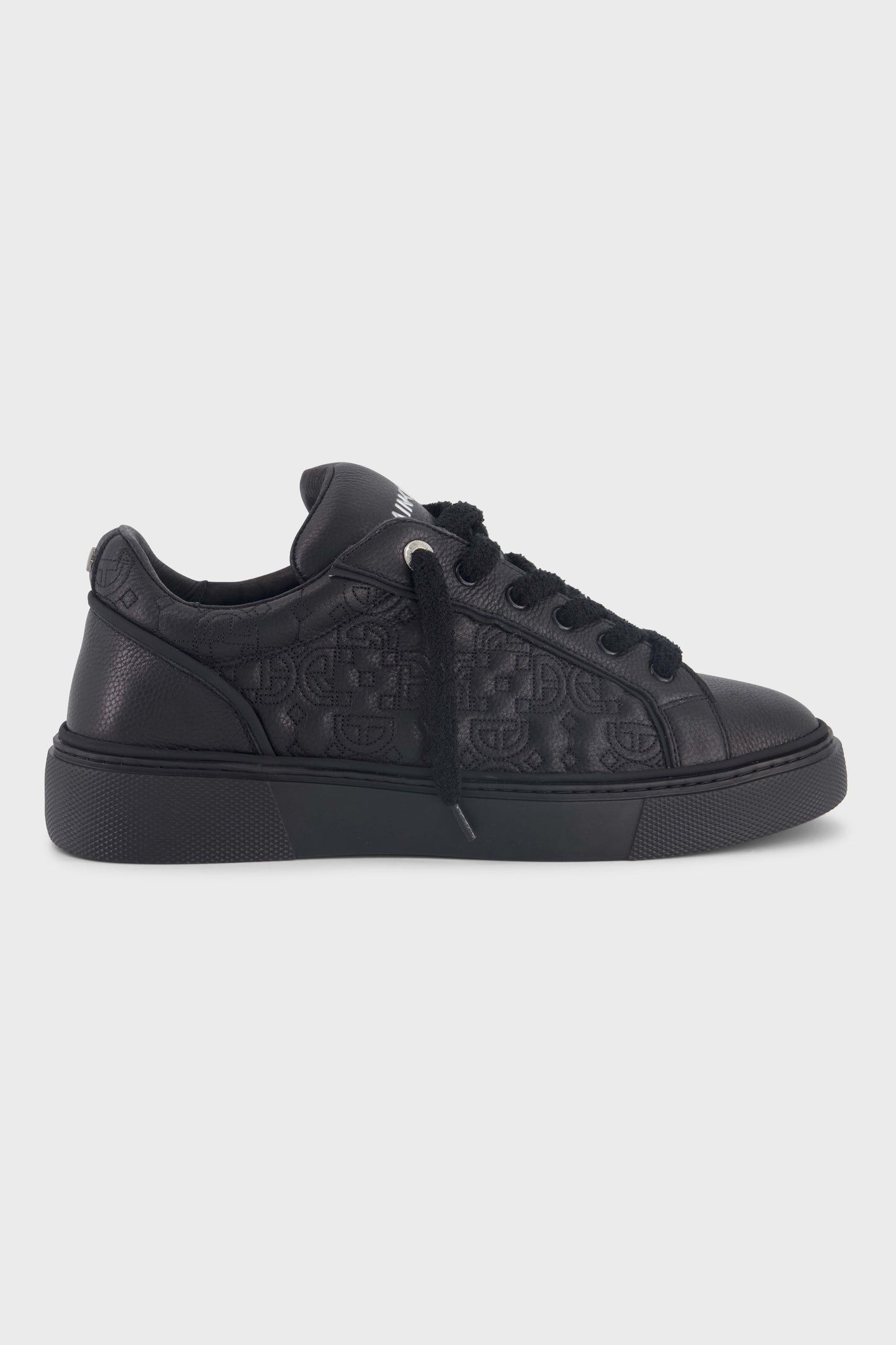 Pivot Black Leather