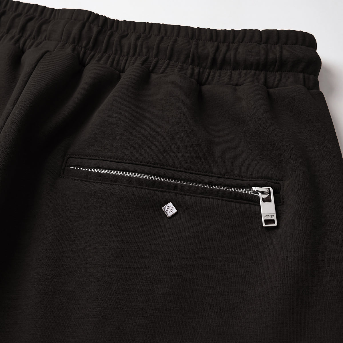 1119 Black Pant