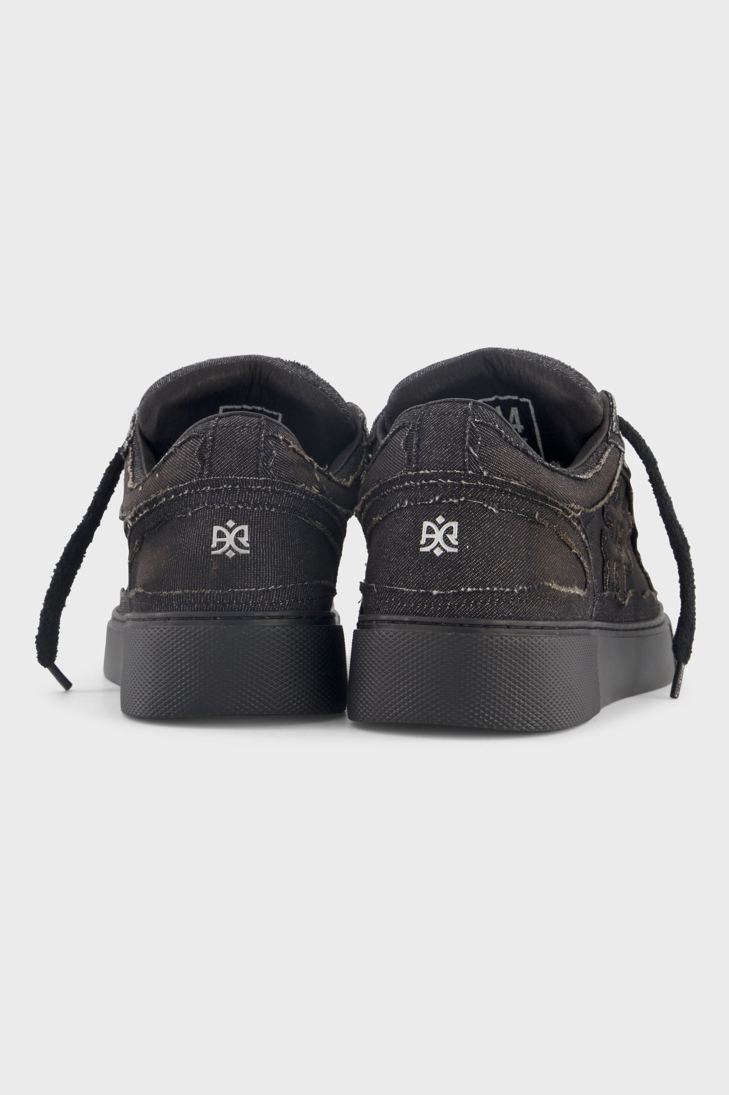 Pivot Black Wash Canvas