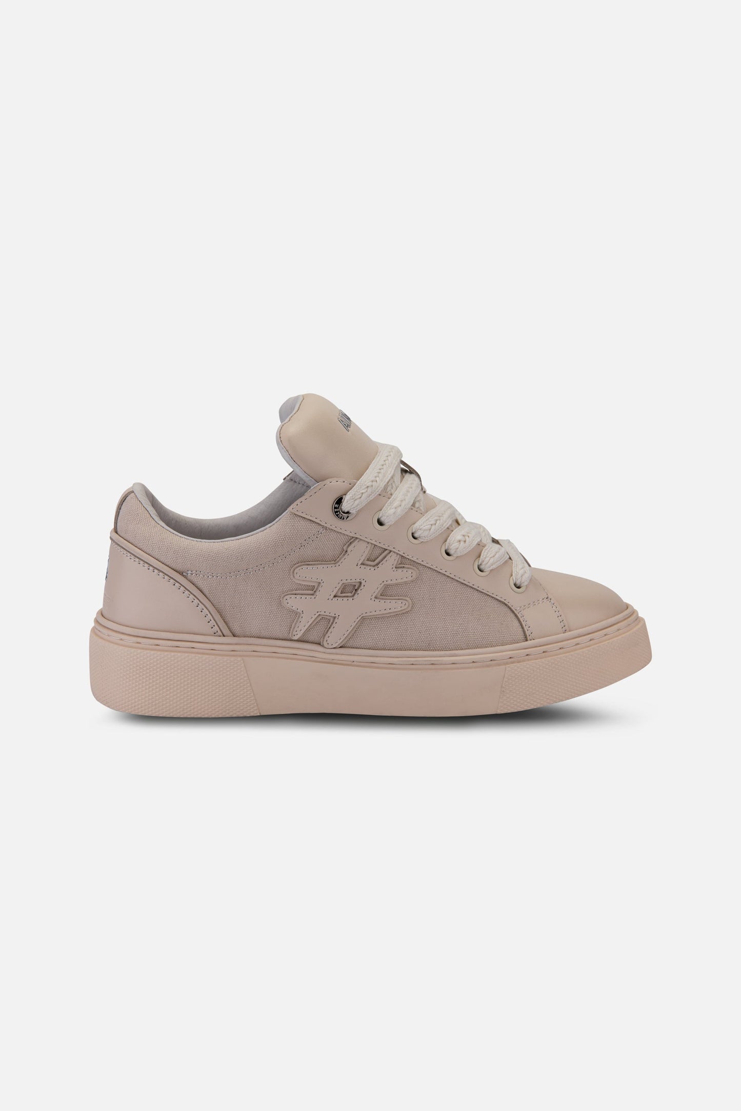 Pivot Cream