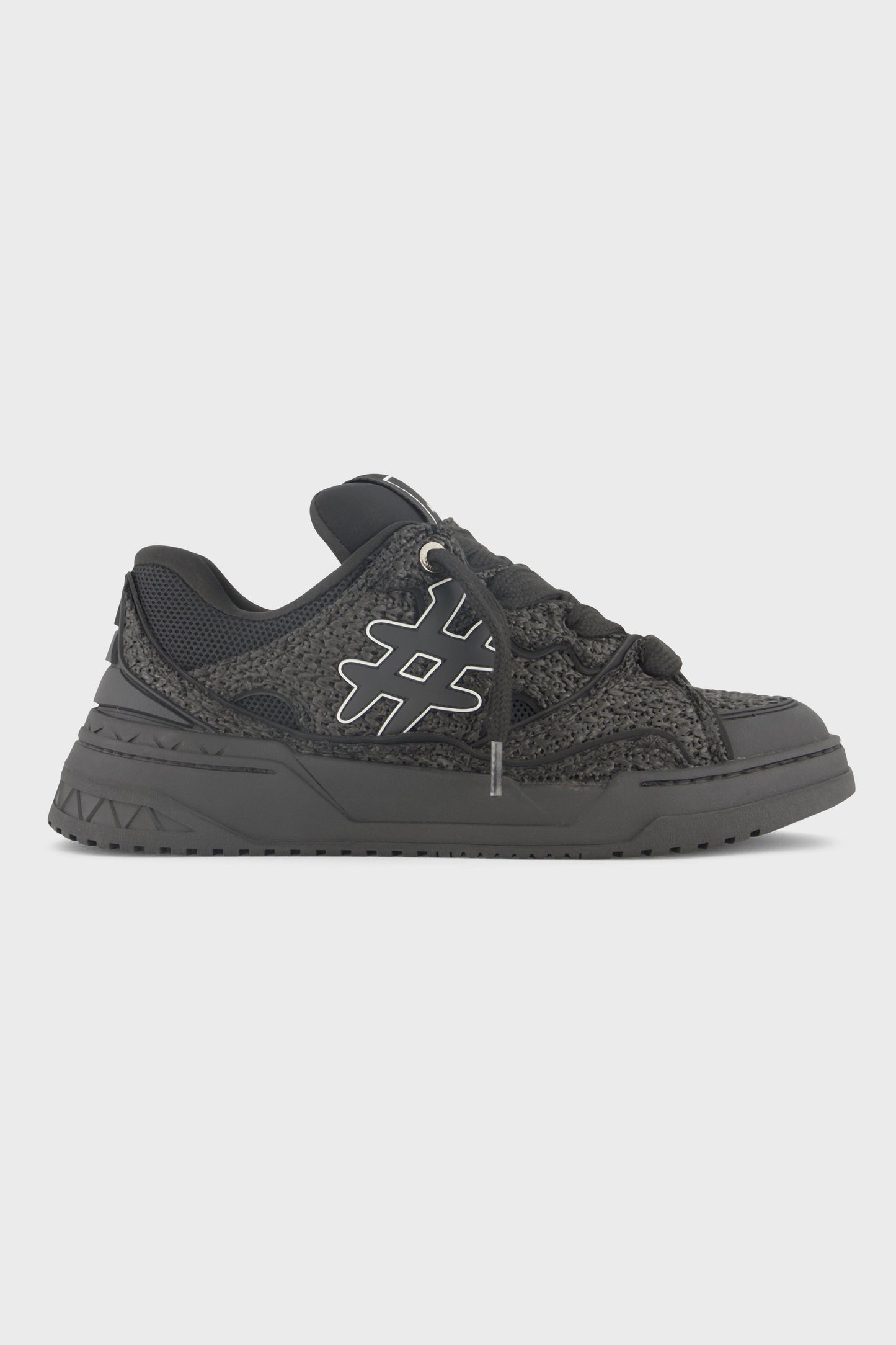 Baseline Raffia Black