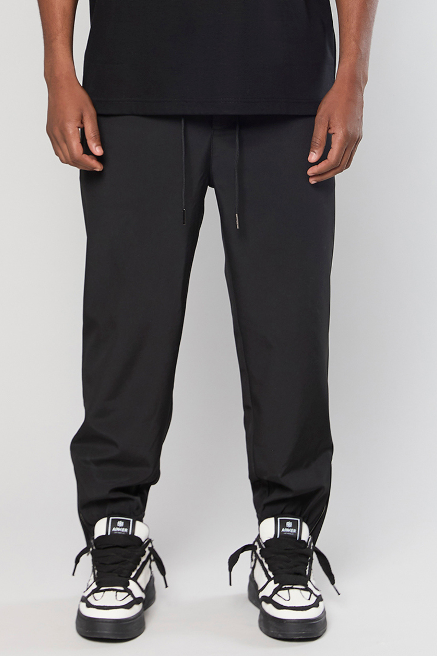 Jogger 831 Black Pants