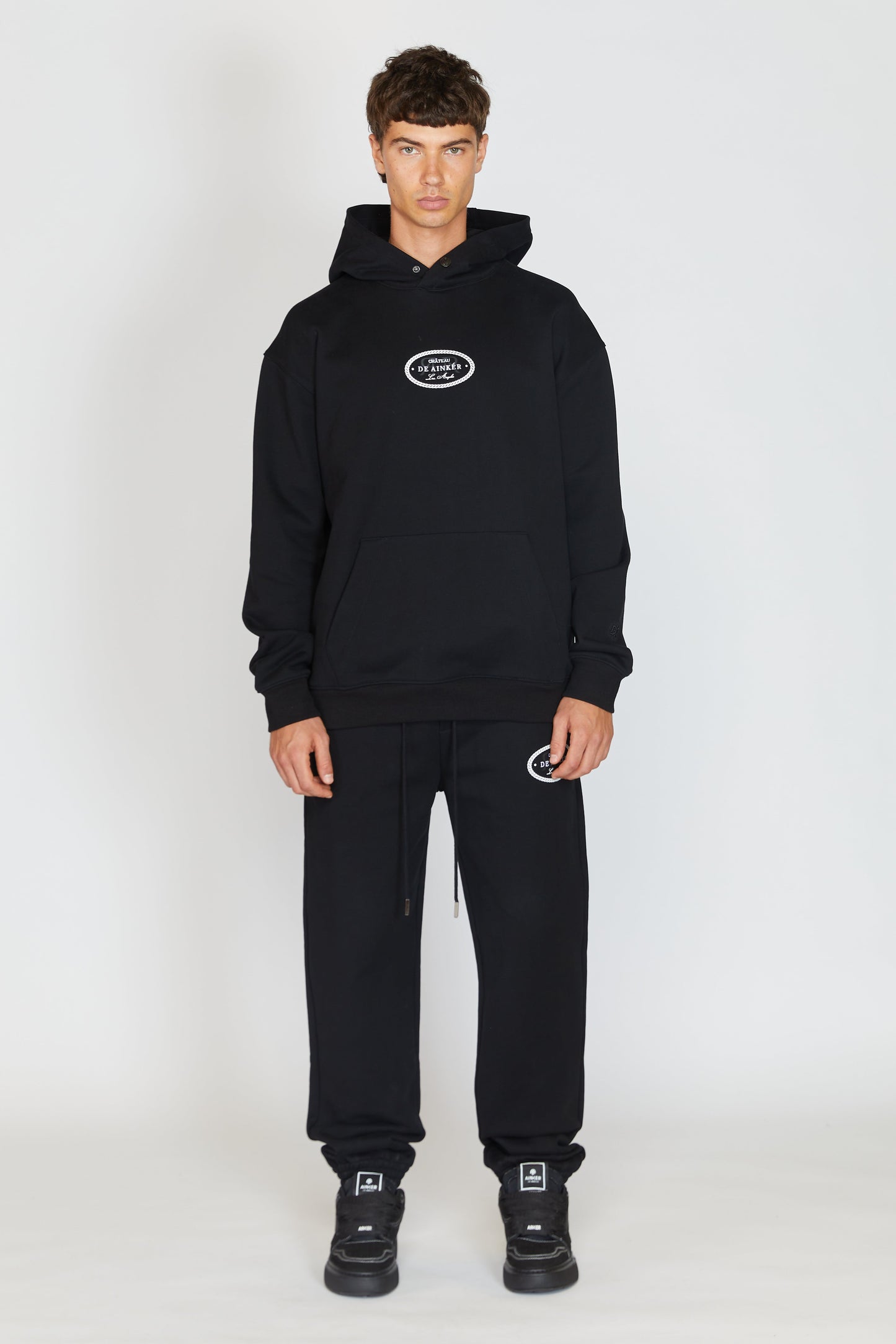 CHATEAU BLACK SWEATPANTS