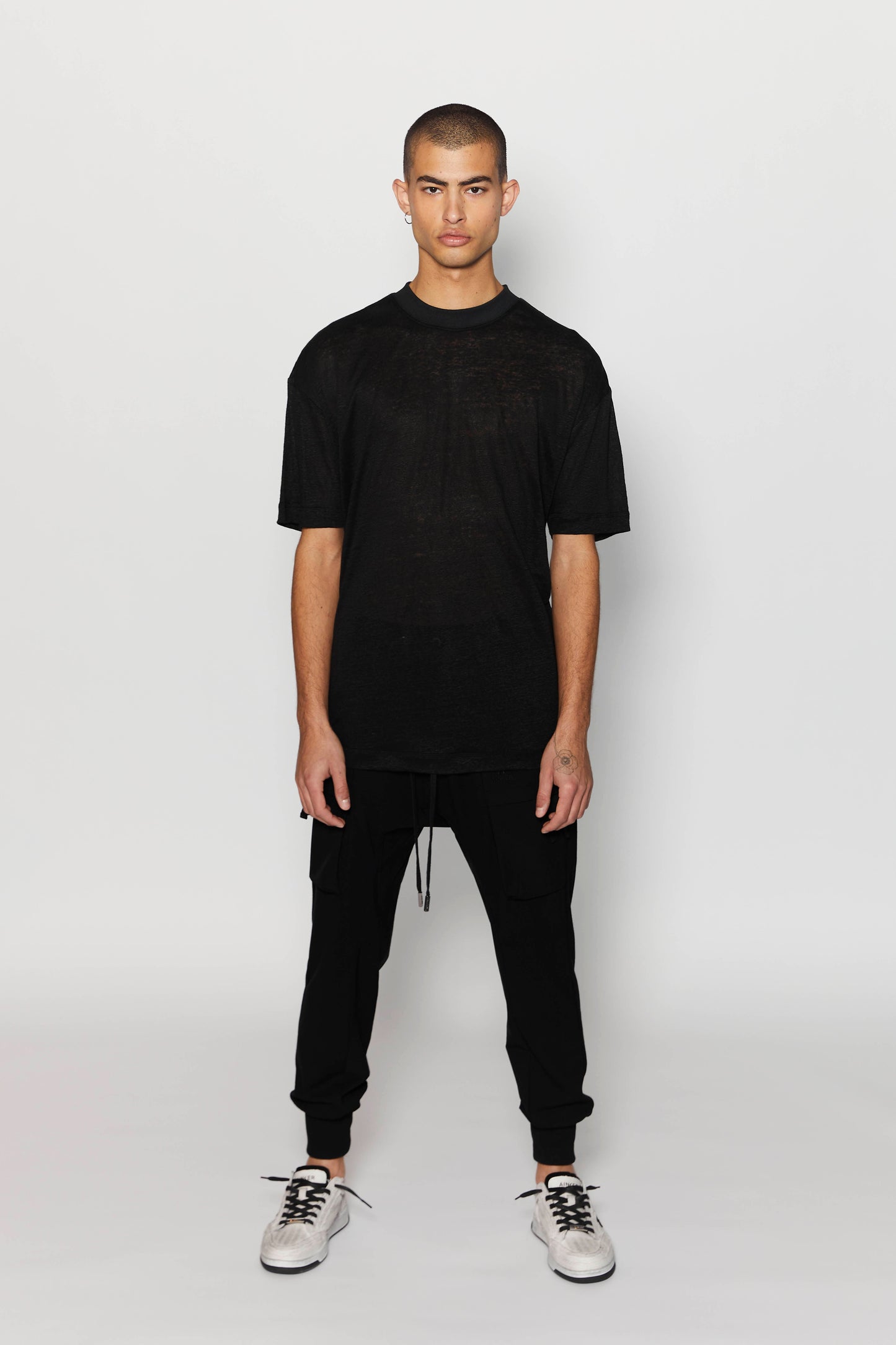 Black Linen 225 T-SHIRT