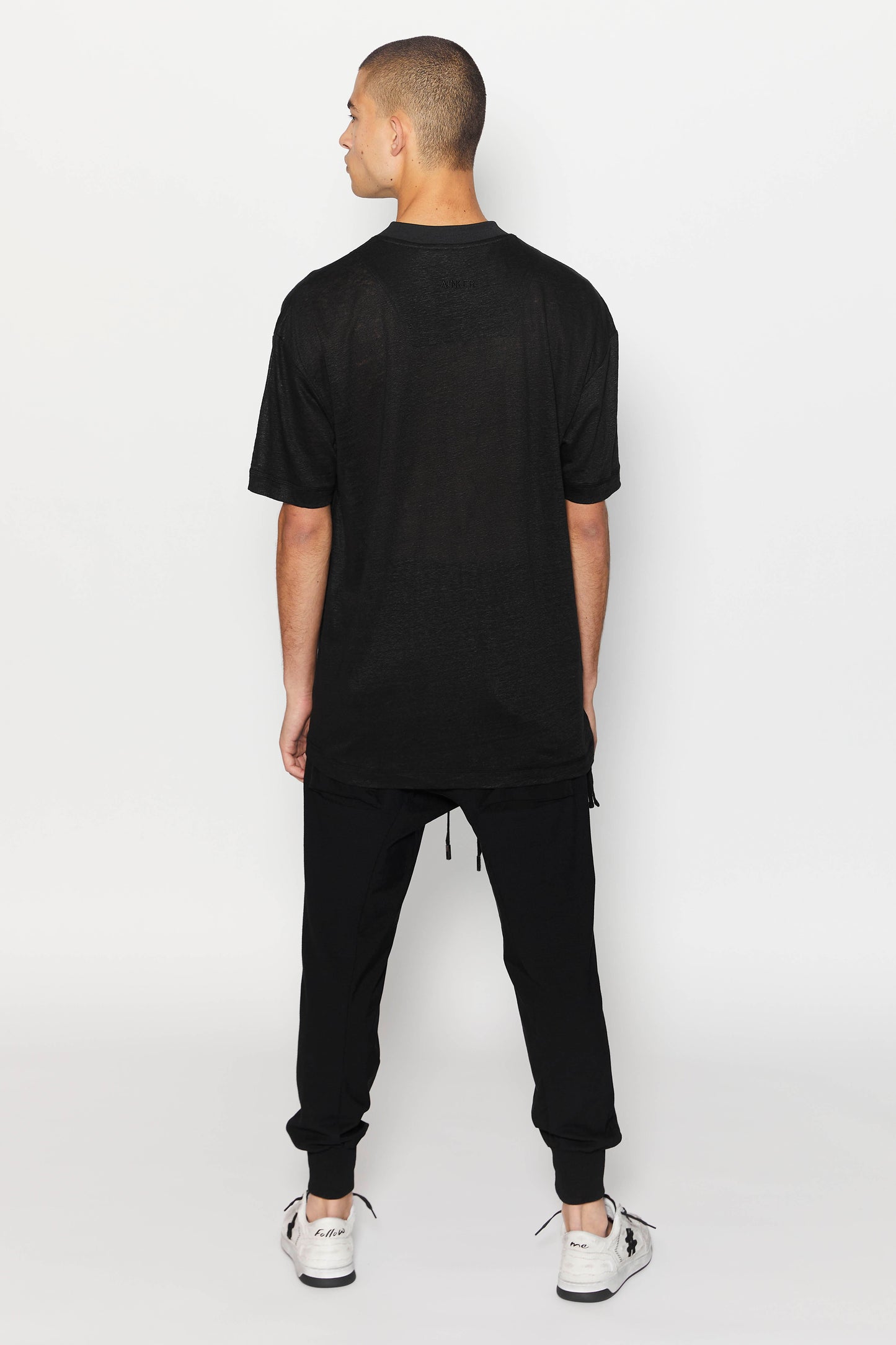 Black Linen 225 T-SHIRT