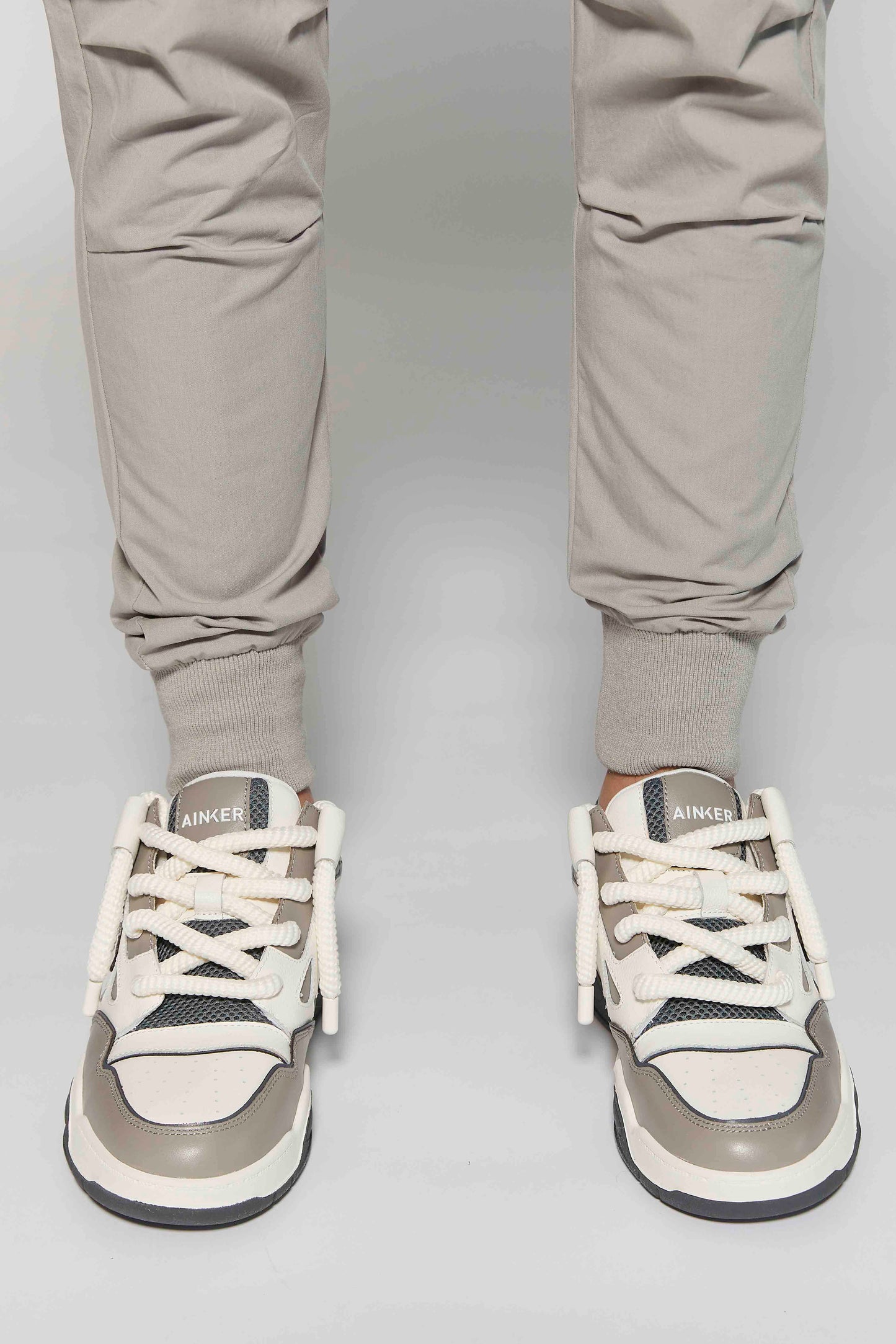 Tarmak White Gray