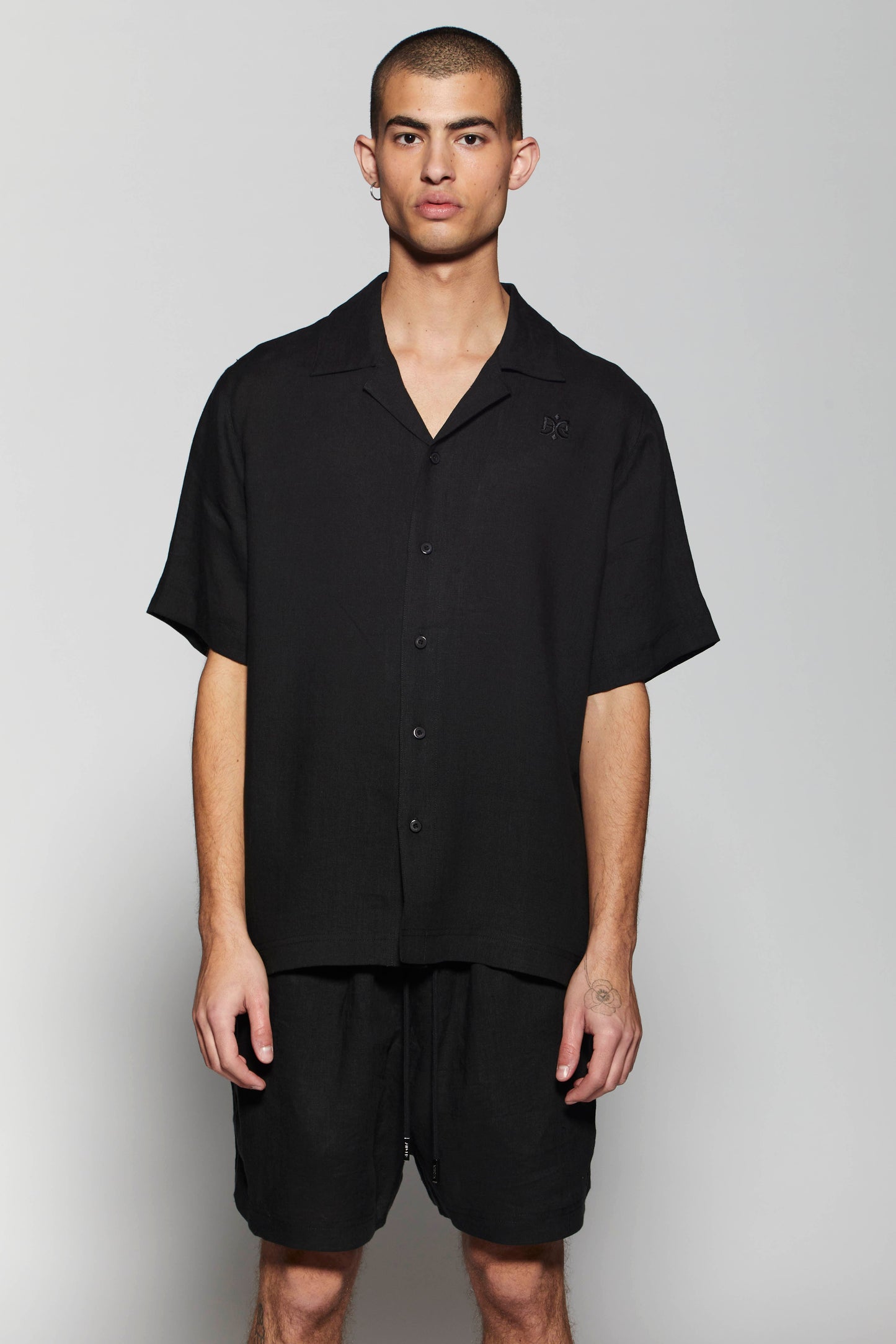 Linen Short Black Button Shirt