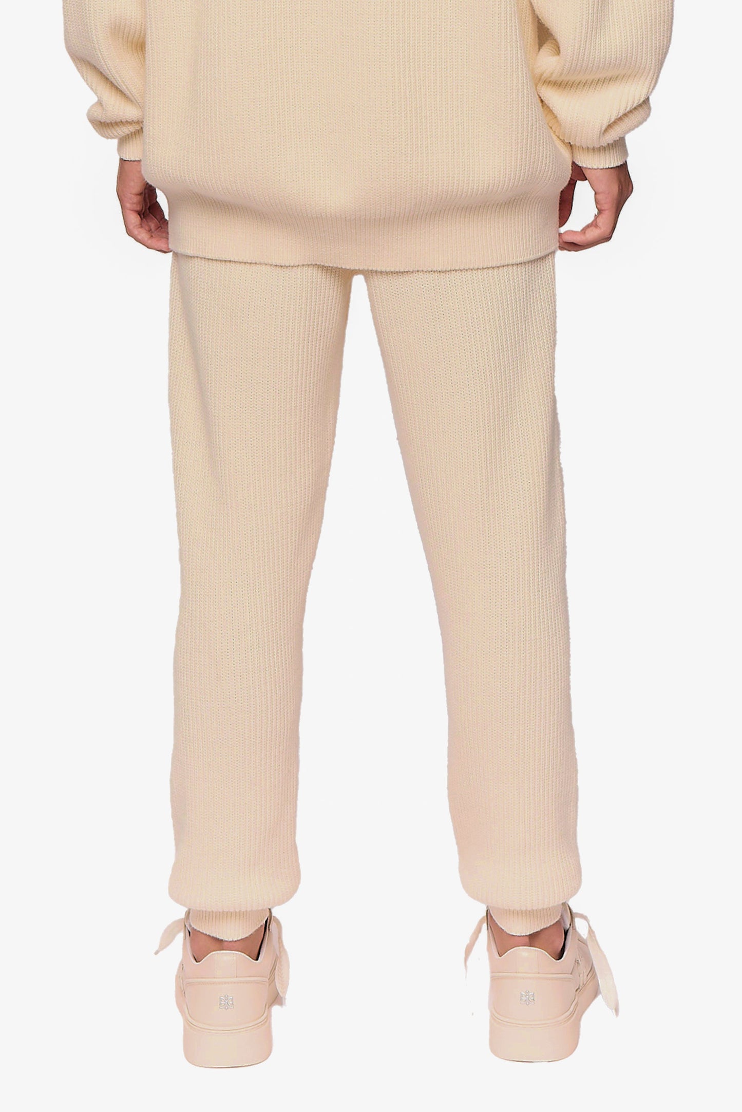 Cashmire Off-White 628 Bottom