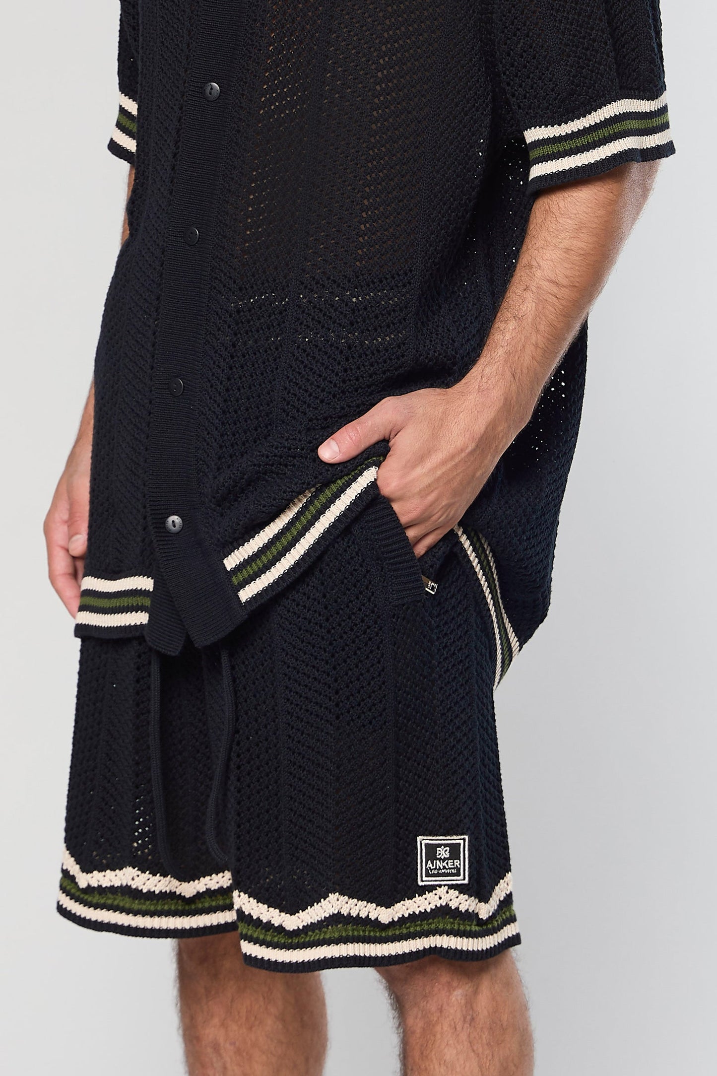 802 Black Knit Short Pant