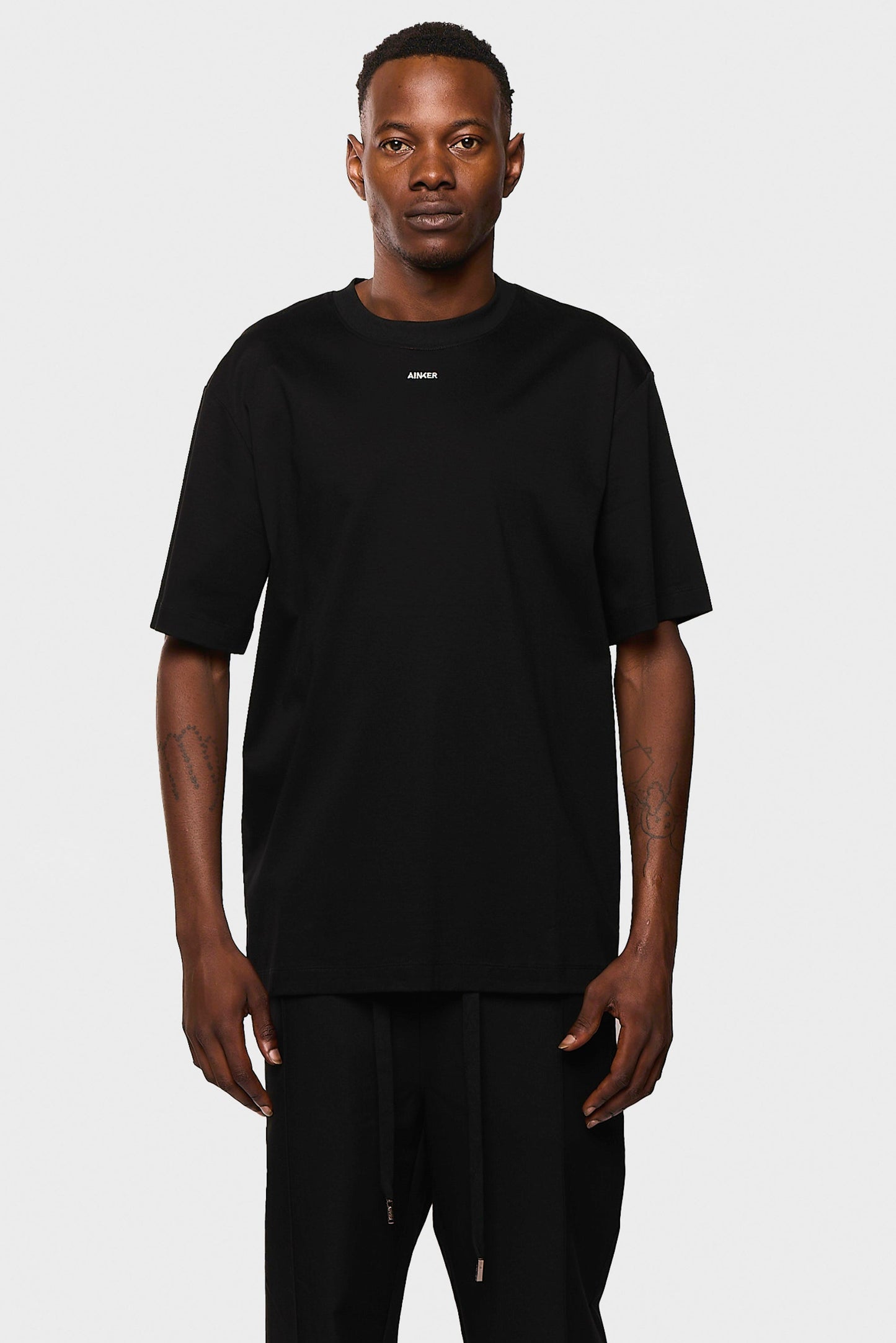 Mercerized 546 Black T-Shirt